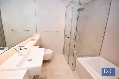 Apartment in Al Wasl, Dubai 2 bedrooms, 131 sq.m. № 103817 - photo 18