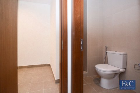 Apartment in Al Wasl, Dubai 2 bedrooms, 131 sq.m. № 103817 - photo 17