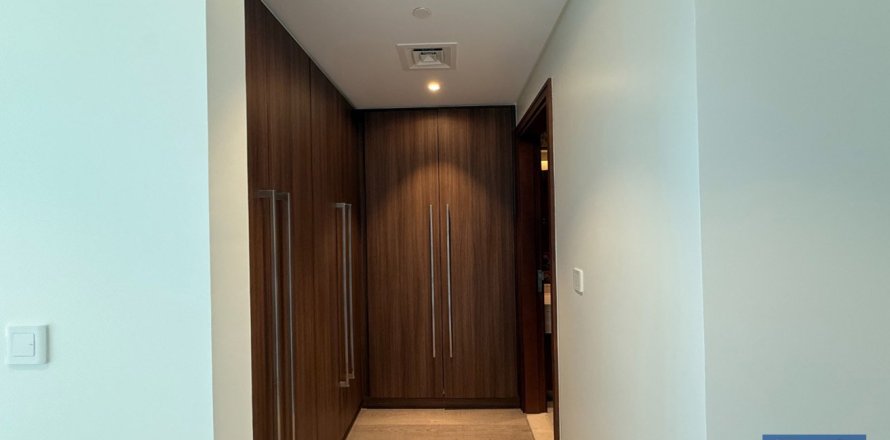 Apartment in Downtown Dubai (Downtown Burj Dubai), Dubai 2 bedrooms, 139 sq.m. № 103810