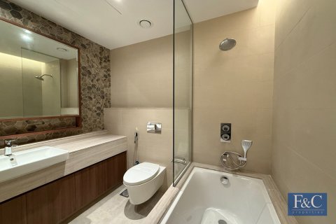 Apartment in Downtown Dubai (Downtown Burj Dubai), Dubai 2 bedrooms, 139 sq.m. № 103810 - photo 10