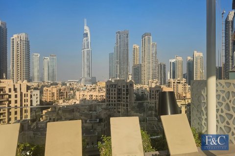 Apartment in Downtown Dubai (Downtown Burj Dubai), Dubai 2 bedrooms, 139 sq.m. № 103810 - photo 4