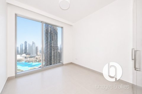 Apartment in Downtown Dubai (Downtown Burj Dubai), Dubai 3 bedrooms, 160 sq.m. № 113637 - photo 12