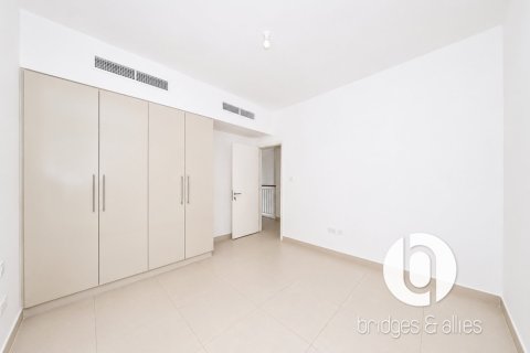 Снять в аренду виллу в Дубай Хилс Эстейт, Дубай: 4 спальни, 411м², № 113636 - фото 15