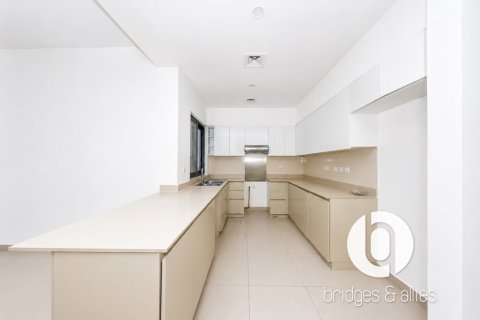 Снять в аренду виллу в Дубай Хилс Эстейт, Дубай: 4 спальни, 411м², № 113636 - фото 7
