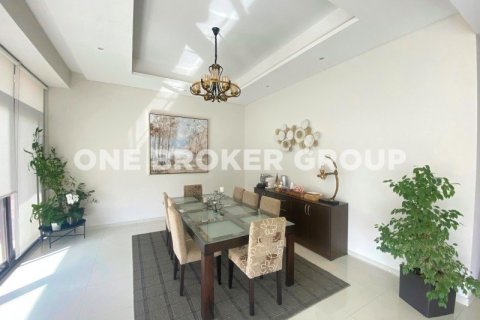 Villa in Phoenix, Dubai 5 bedrooms, 515.4 sq.m. № 456 - photo 13