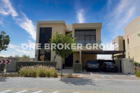Villa in Phoenix, Dubai 5 bedrooms, 515.4 sq.m. № 456 - photo 3