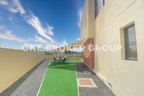Villa in Phoenix, Dubai 5 bedrooms, 515.4 sq.m. № 456 - photo 9