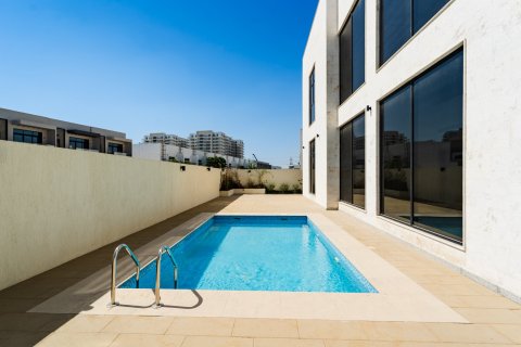 Villa en Dubai, 5 dormitorios, 539 m², № 123849