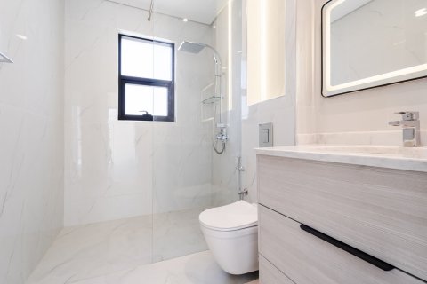 Villa en Dubai, 5 dormitorios, 539 m², № 123849 - foto 9