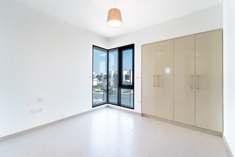 Adosado en Dubai, 5 dormitorios, 266 m², № 123843 - foto 9