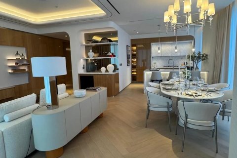 Apartment in Al Wasl, Dubai 2 bedrooms, 224 sq.m. № 123847 - photo 10