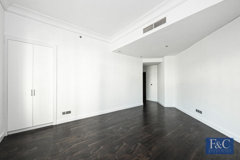 Apartment in Shoreline Apartments, Palm Jumeirah, Dubai 3 bedrooms, 204 sq.m. № 103807 - photo 18
