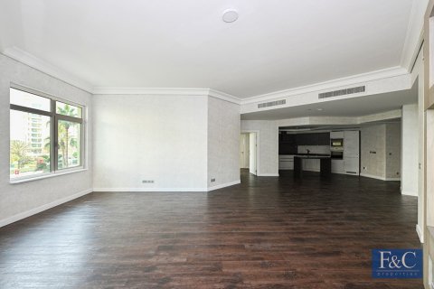 Apartamento en Shoreline Apartments, Palm Jumeirah, Dubai, 3 dormitorios, 204 m², № 103807