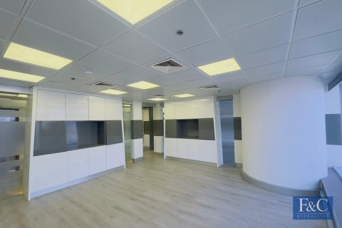 Oficina en JLT Cluster I, Jumeirah Lake Towers, Dubai, 107 m², № 103806 - foto 3
