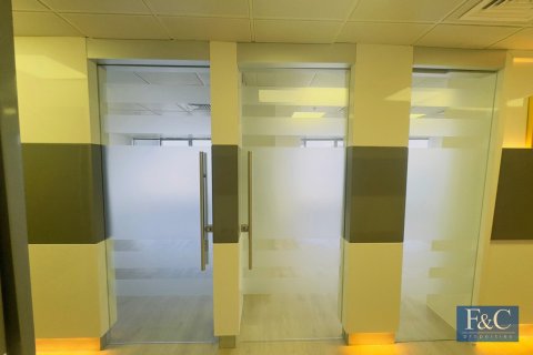 Oficina en JLT Cluster I, Jumeirah Lake Towers, Dubai, 107 m², № 103806 - foto 6