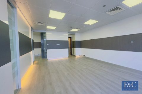 Oficina en JLT Cluster I, Jumeirah Lake Towers, Dubai, 107 m², № 103806 - foto 13