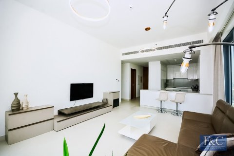 Apartment in Al Wasl, Dubai 2 bedrooms, 145 sq.m. № 103809 - photo 19