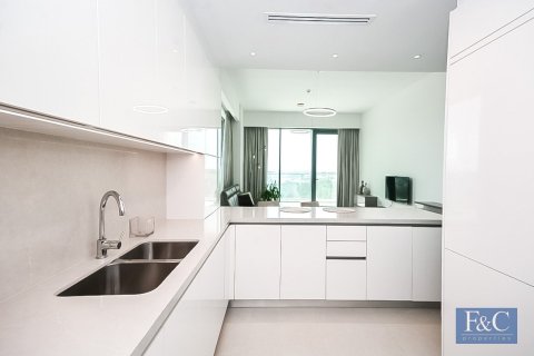 Apartment in Al Wasl, Dubai 2 bedrooms, 145 sq.m. № 103809 - photo 16