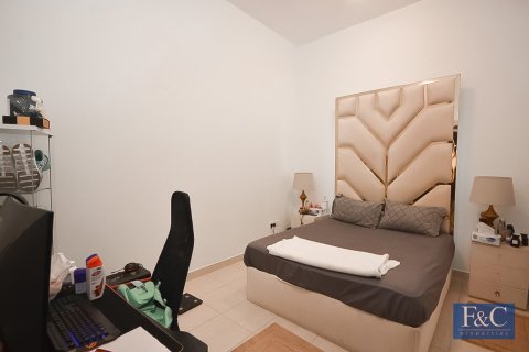 Villa in Al Quoz, Dubai 4 bedrooms, 334 sq.m. № 103798 - photo 3