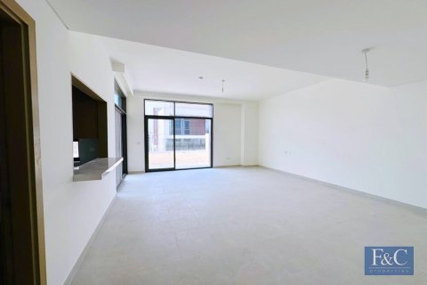 Villa in Al Furjan, Dubai 4 bedrooms, 366 sq.m. № 103799 - photo 25