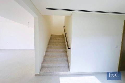 Villa in Al Furjan, Dubai 4 bedrooms, 366 sq.m. № 103799 - photo 24