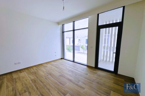 Villa in Al Furjan, Dubai 4 bedrooms, 366 sq.m. № 103799 - photo 9