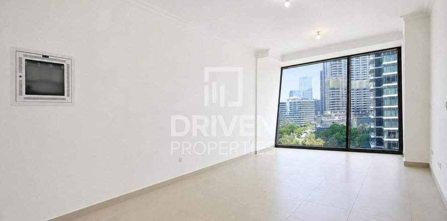 Apartamento en Burj Vista, Downtown Dubai (Downtown Burj Dubai), Dubai, 1 dormitorio, 81.1 m², № 129930