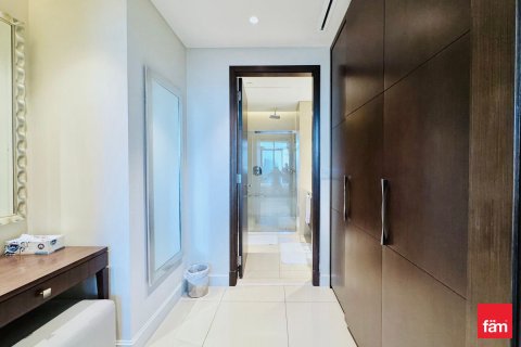 Купить квартиру в Даунтаун Дубай (Даунтаун Бурдж Дубай), Дубай: 1 спальня, 79.3м², № 67335 - фото 15