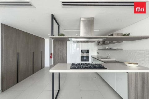 Apartment in Palm Jumeirah, Dubai 2 bedrooms, 136.1 sq.m. № 67334 - photo 17