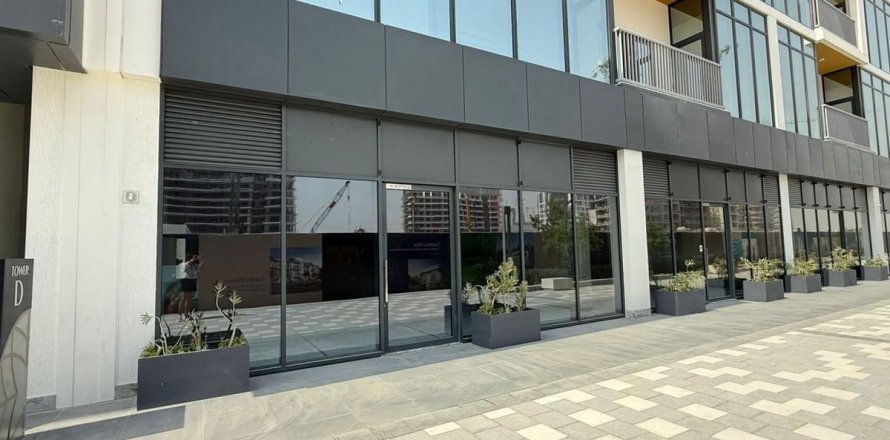 Shop in Dubai 113.5 sq.m. № 67337