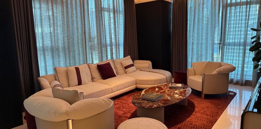 Appartement à Business Bay, Dubai, 2 chambres, 191.7 m², № 67332