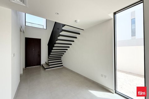 Снять в аренду таунхаус в Town Square, Дубай: 4 спальни, 261.2м², № 67333 - фото 14