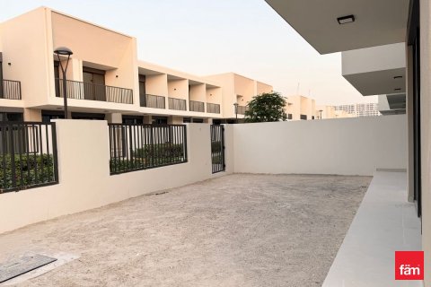 Снять в аренду таунхаус в Town Square, Дубай: 4 спальни, 261.2м², № 67333 - фото 22