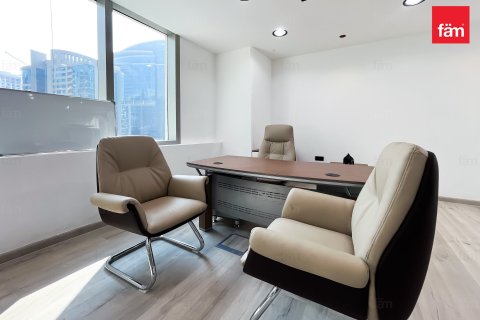 Bureau à Business Bay, Dubai, 107.5 m², № 124958 - photo 11