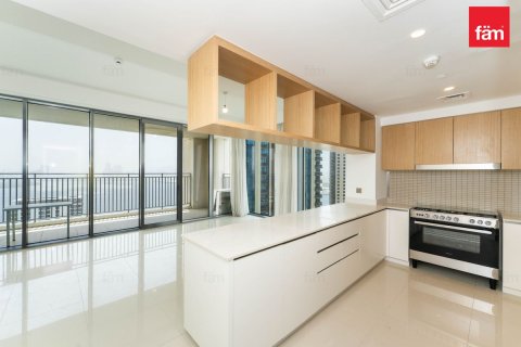 Apartment in Dubai 3 bedrooms, 156.7 sq.m. № 109007 - photo 2