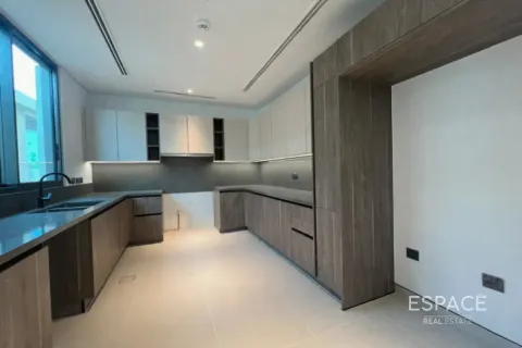 Villa en Tilal Al Ghaf, Dubai, 4 dormitorios, 377 m², № 122434 - foto 3