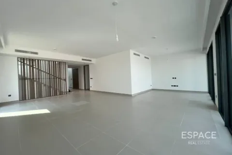 Villa en Tilal Al Ghaf, Dubai, 4 dormitorios, 377 m², № 122434 - foto 2