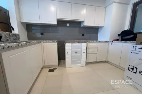 Townhouse in Damac Lagoons, Dubai 4 bedrooms, 212 sq.m. № 122436 - photo 2