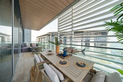 Apartment in Bluewaters, Dubai 4 bedrooms, 235 sq.m. № 122508 - photo 16