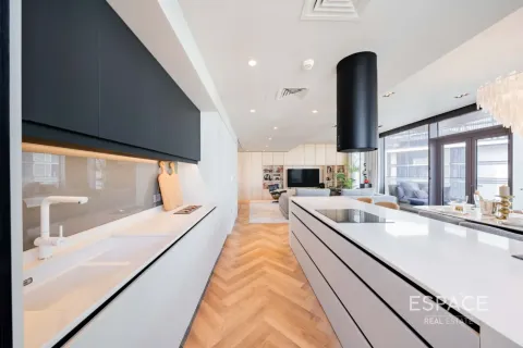 Apartment in Bluewaters, Dubai 4 bedrooms, 235 sq.m. № 122508 - photo 6