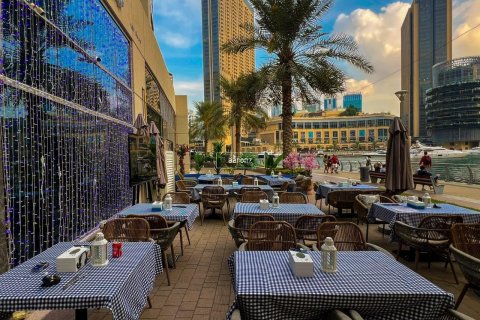 Magasin à Dubai Marina, Dubai, 224.1 m², № 55398 - photo 14