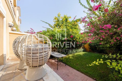 Купить таунхаус в Jumeirah Village Triangle, Дубай: 1 спальня, 180м², № 64862 - фото 20