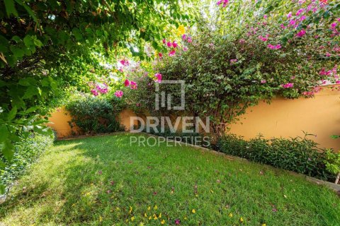 Купить таунхаус в Jumeirah Village Triangle, Дубай: 1 спальня, 180м², № 64862 - фото 22