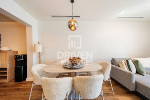 Купить таунхаус в Jumeirah Village Triangle, Дубай: 1 спальня, 180м², № 64862 - фото 4