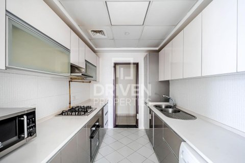 Apartamento en Glitz, Dubai Studio City, Dubai, 3 dormitorios, 153 m², № 64853 - foto 11
