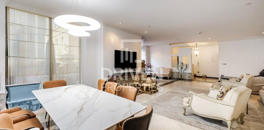 Dúplex en Rimal, Jumeirah Beach Residence, Dubai, 4 dormitorios, 389 m², № 64861