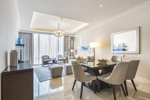 Appartement à The Address Residence Fountain Views, Downtown Dubai (Downtown Burj Dubai), Dubai, 2 chambres, 124 m², № 64846 - photo 4