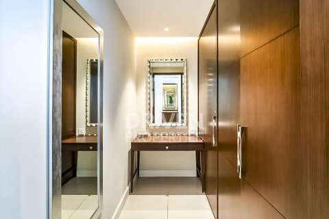 Appartement à The Address Residence Fountain Views, Downtown Dubai (Downtown Burj Dubai), Dubai, 2 chambres, 124 m², № 64846 - photo 20