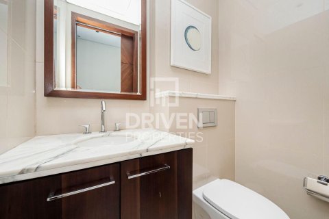 Apartment in The Address Sky View Towers, Downtown Dubai (Downtown Burj Dubai), Dubai 1 bedroom, 107.49 sq.m. № 126643 - photo 12