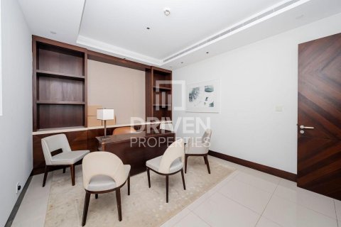 Apartment in The Address Sky View Towers, Downtown Dubai (Downtown Burj Dubai), Dubai 1 bedroom, 107.49 sq.m. № 126643 - photo 6